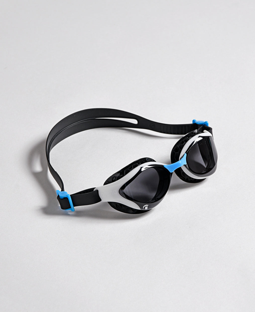 משקפת Arena Air-Bold Swipe