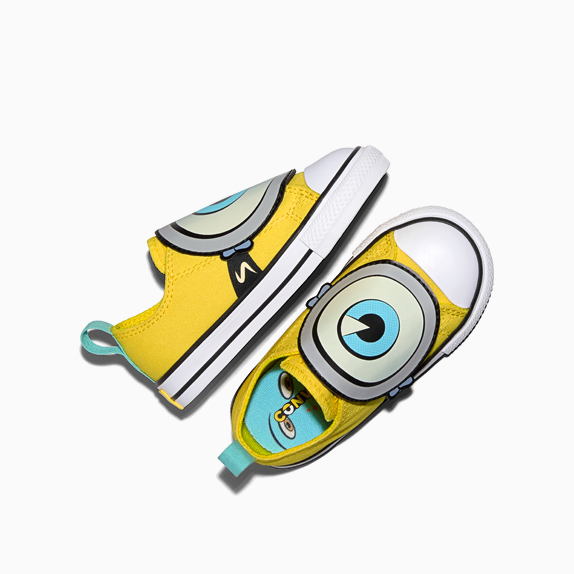 Chuck Taylor All Star One Strap   MINIONS סניקרס