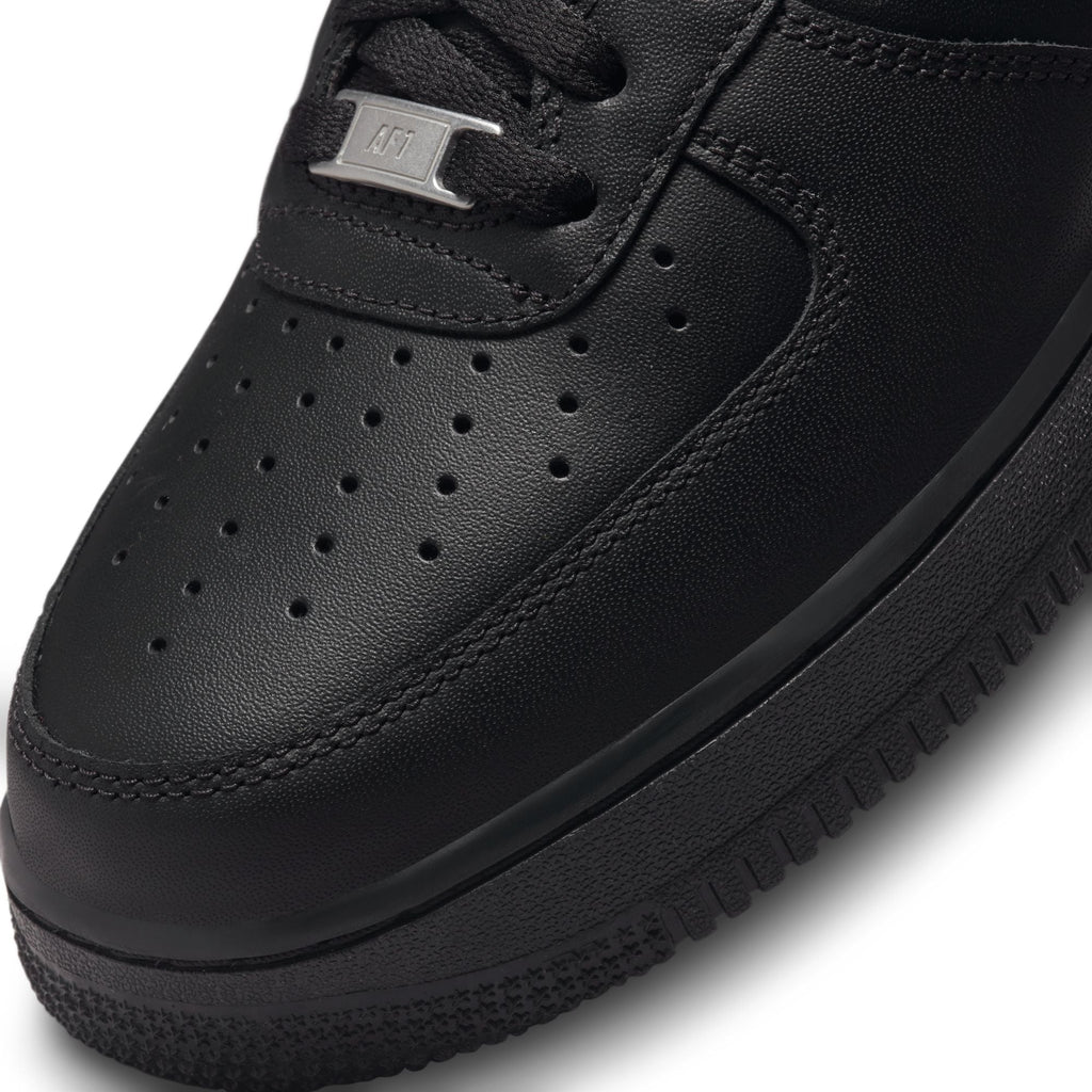 AIR FORCE 1 '07 סניקרס