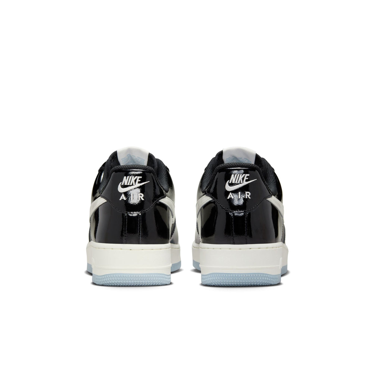 NIKE AIR FORCE 1 07 סניקרס