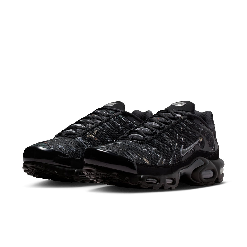 NIKE AIR MAX PLUS סניקרס