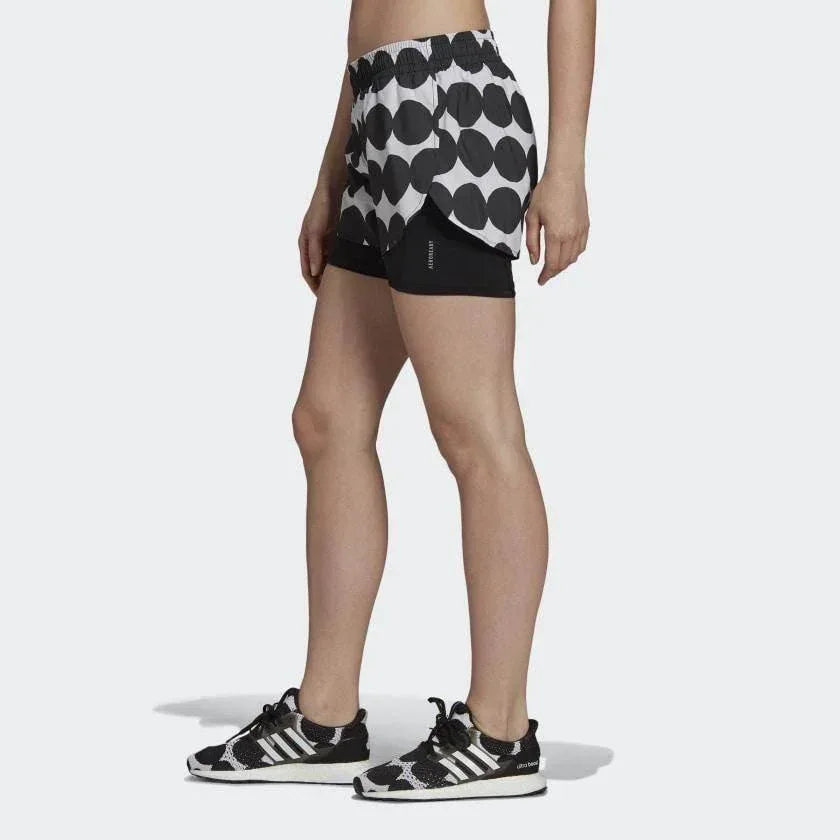 מכנס נשים אדידס קצר עם טייטס Adidas MARIMEKKO 2IN1 GU2526