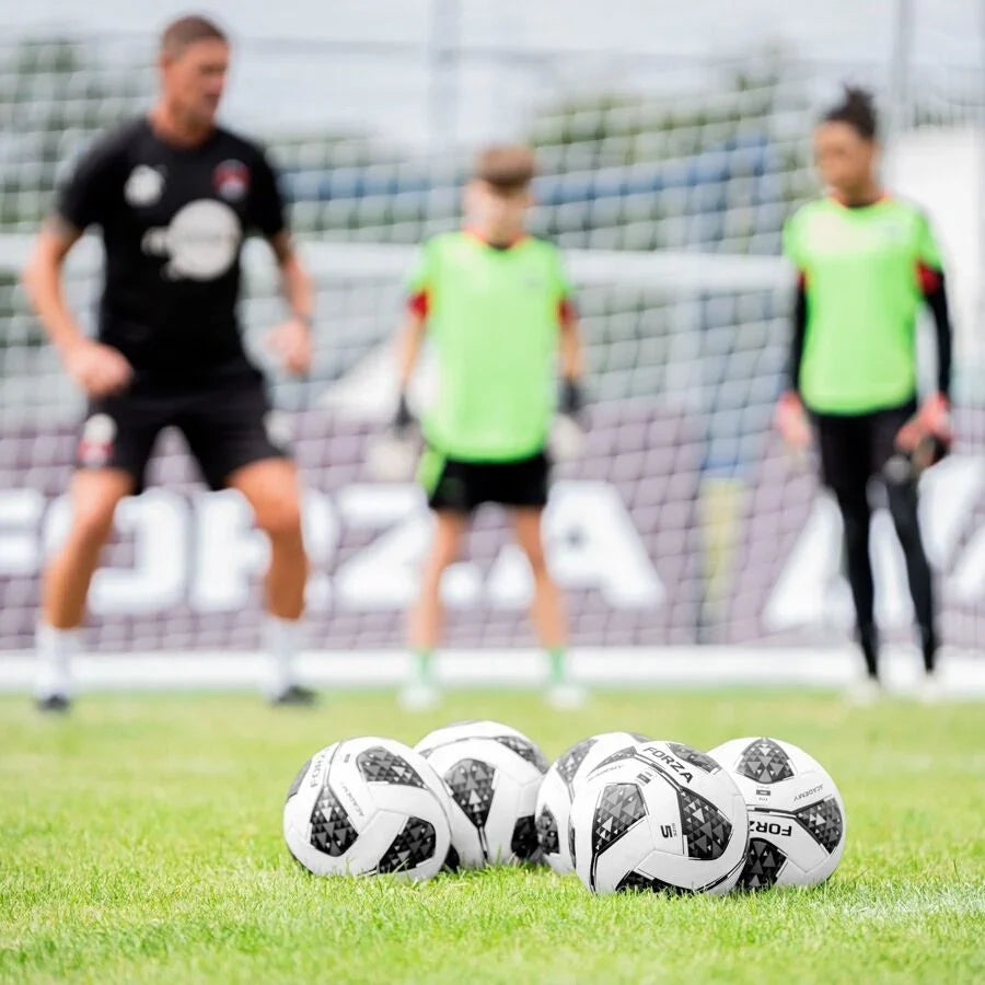 כדורגל אקדמי FORZA Academy Footballs [FIFA Basic]
