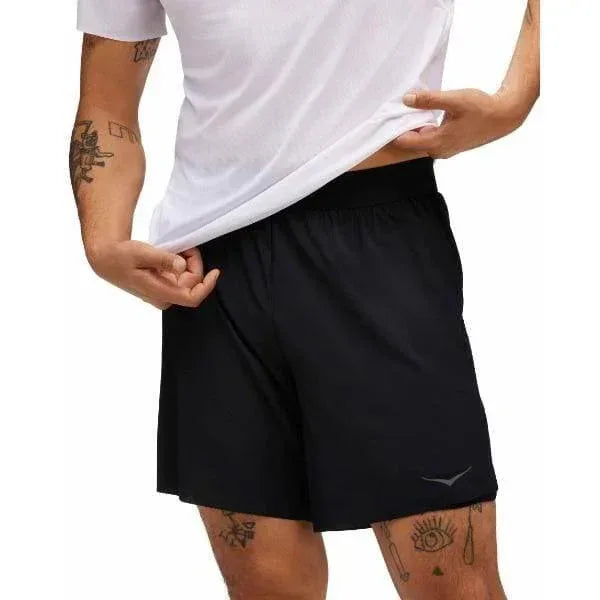 מכנסי ריצה קצרים 18 לגברים ס"מ Hoka 1151080/BLK M GLIDE 7'' SHORT 2IN1