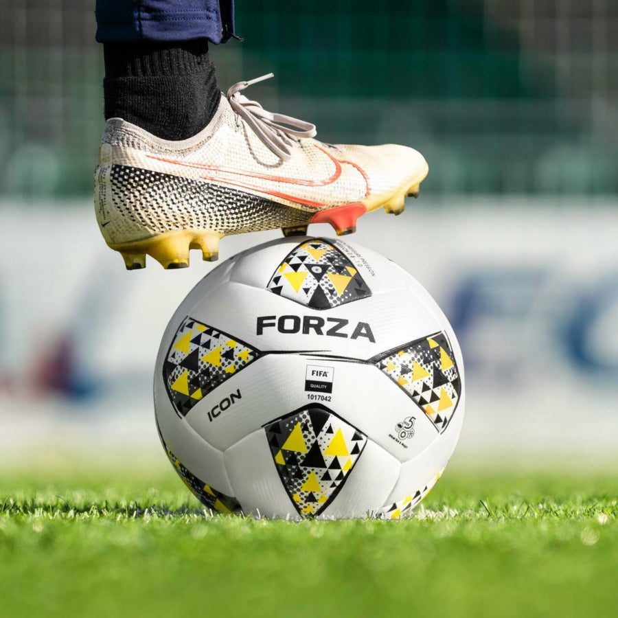 כדורגל אייקון FORZA Icon Footballs [FIFA Quality]