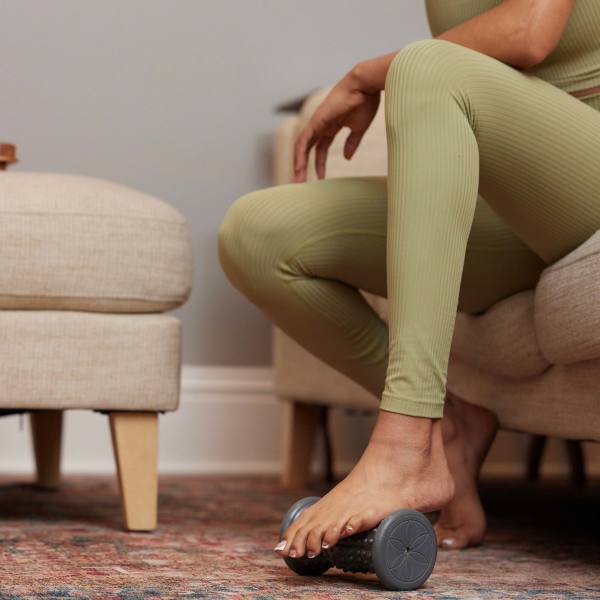 רולר עיסוי לכף הרגל Gaiam Restore