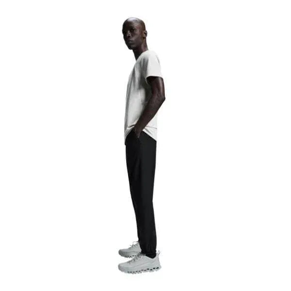 מכנסי אימון ארוכים און לגברים On Focus Pants 1ME30390553 Black