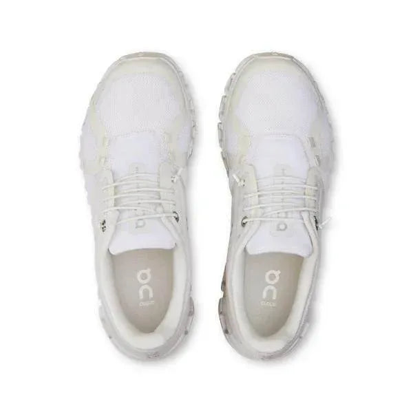 נעלי ריצה און קלאוד 6 לנשים On Cloud 6 White/White 3WF10061200