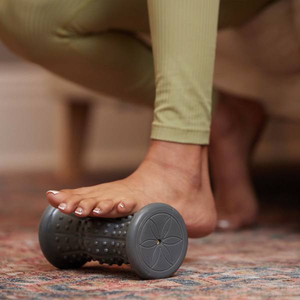 רולר עיסוי לכף הרגל Gaiam Restore